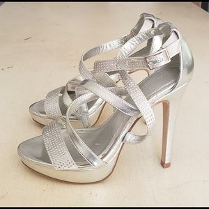 Aldo silver high heeled strappy sandal
